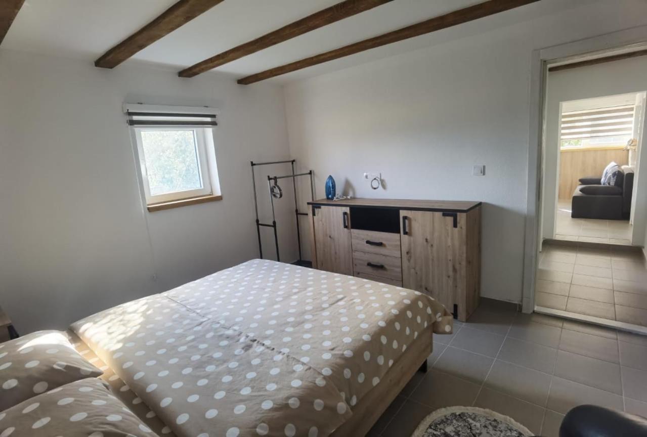 شقة Calm Nest Nikšić المظهر الخارجي الصورة