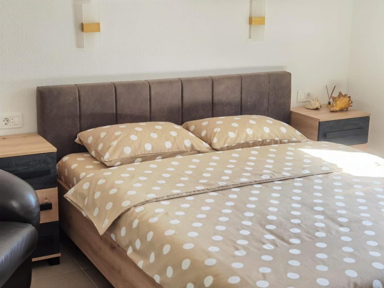 شقة Calm Nest Nikšić المظهر الخارجي الصورة