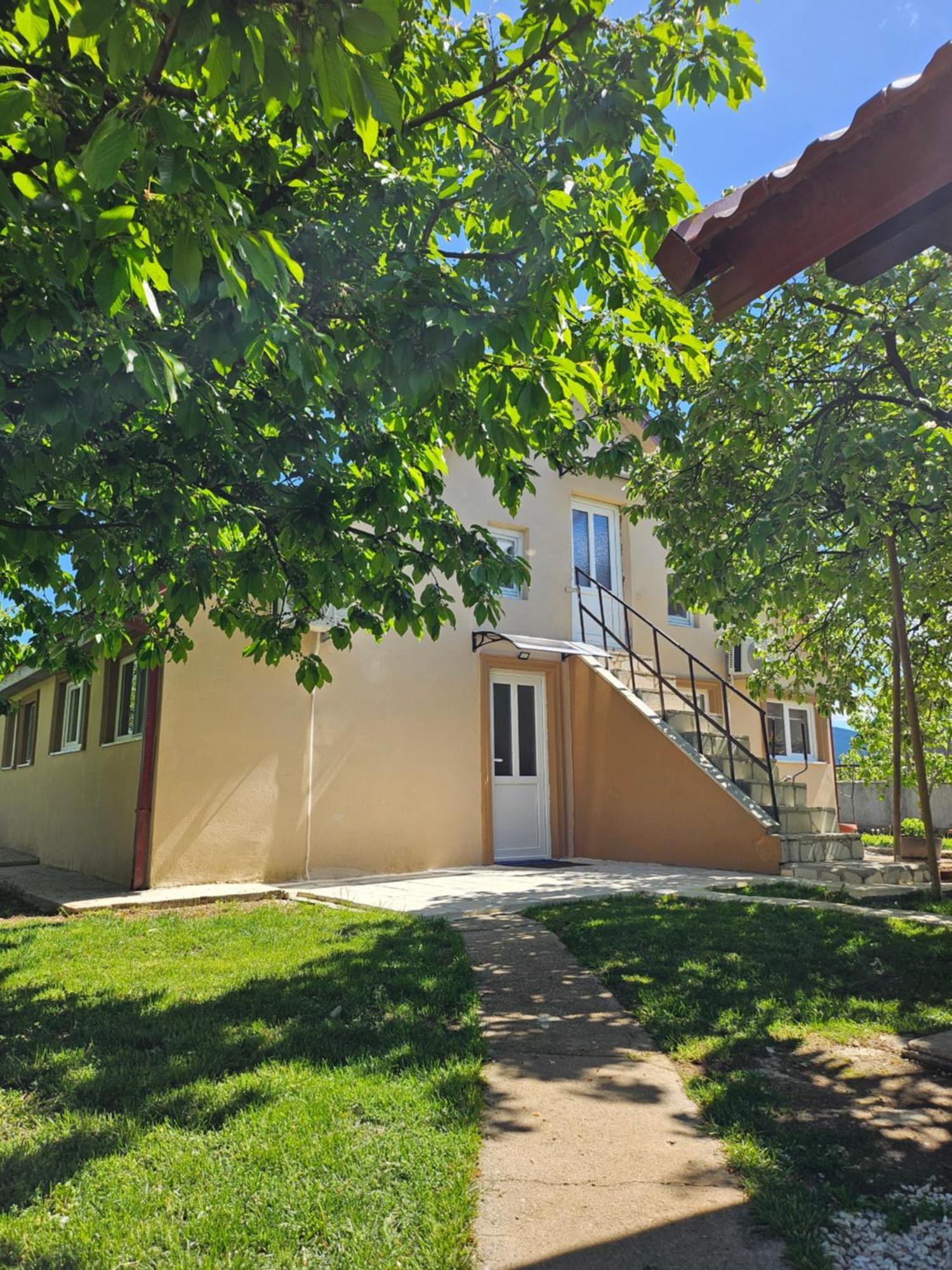 شقة Calm Nest Nikšić المظهر الخارجي الصورة
